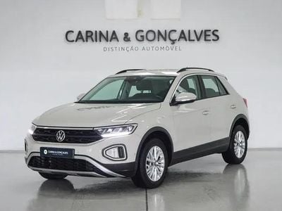 Branco Usado 2023 VW T-Roc Life SUV | € 20.950 (Preço justo)