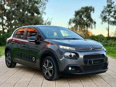 Cinzento Usado 2023 Citroën C3 | € 14.900 (Preço justo)