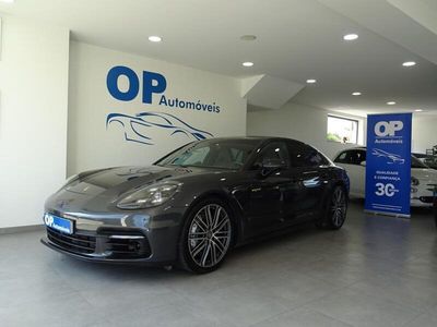 Usado Porsche Panamera 462 HP (339 kW) 2020 Cinzento Sedan