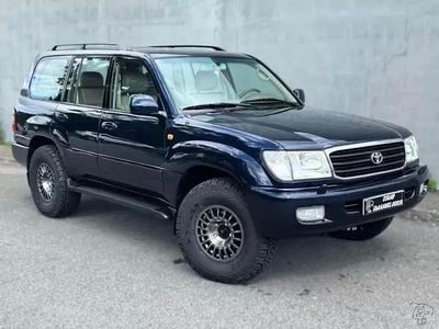 Usado Toyota Land Cruiser 204 HP (150 kW) 2000 Azul SUV