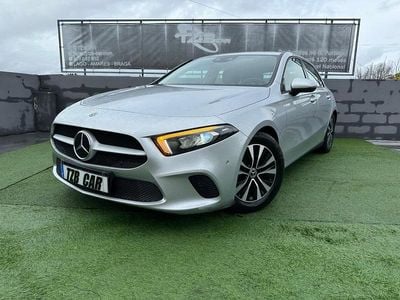 Usado Mercedes A180 Style 116 HP (85 kW) 2020 Cinza Sedan
