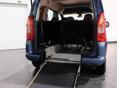 Azul Usado 2010 Citroën Berlingo Monovolume | € 16.500