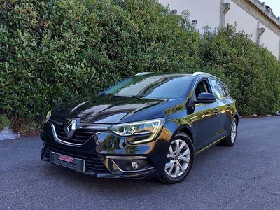 Usado Renault Mégane GrandTour LIMITED 110 HP (80 kW) 2018 Preto Carrinha