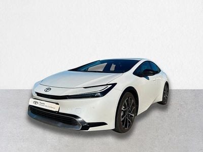 Usado Toyota Prius Luxury 223 HP (164 kW) 2025 Branco (pintura metalizada especial) Citadino