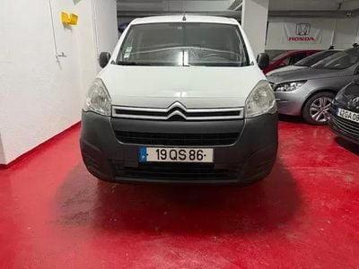 Branco Usado 2015 Citroën Berlingo Exclusive Monovolume | € 8.900 (Preço justo)