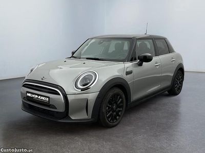 Cinza Usado 2024 Mini Cooper Premium Citadino | € 30.990