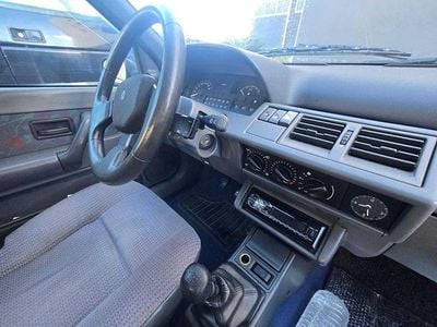 Usado 1995 Renault Clio Sedan | € 1.300