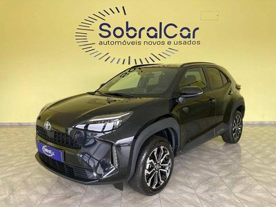 Preto Usado 2023 Toyota Yaris Hybrid | € 35.000