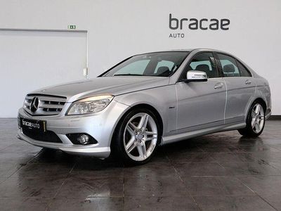 Usado Mercedes C250 Classic 204 HP (150 kW) 2010 Cinza Sedan