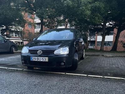 Usado 2006 VW Golf V Sedan | € 3.900 (Super Preço)