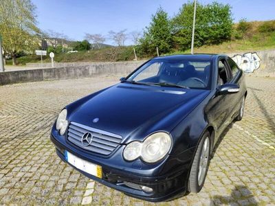 Mercedes C230