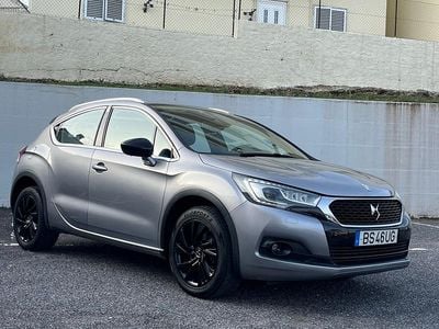 Usado DS Automobiles DS4 Be Chic 120 HP (88 kW) 2016 Cinza Citadino
