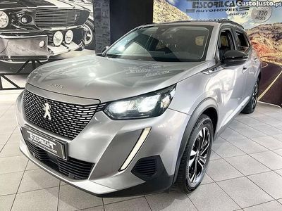 Usado Peugeot e-2008 Allure 100 kW (136 HP) 2022 Outra SUV