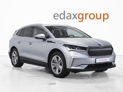 Cinzento Usado 2024 Skoda Enyaq iV SUV | € 41.190 (Bom preço)