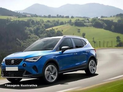 Usado Seat Arona 95 HP (69 kW) 2023 Cinzento SUV