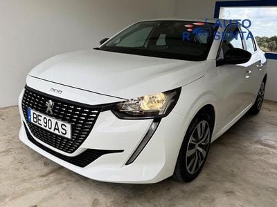 Branco Usado 2023 Peugeot 208 Citadino | € 14.900 (Preço justo)