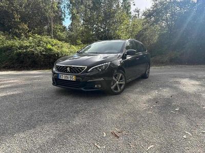 Usado Peugeot 308 SW GT-line 130 HP (95 kW) 2019 Preto Carrinha