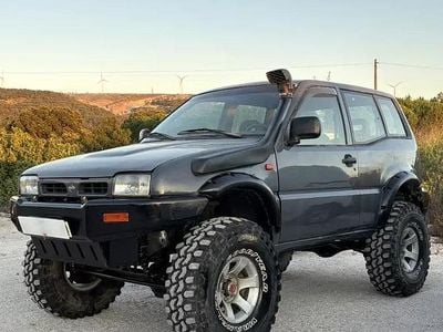 Cinza Usado 1994 Nissan Terrano SUV | € 10.500