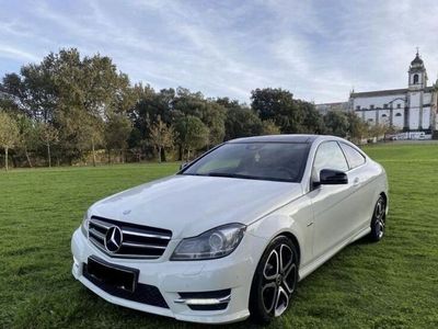 usado Mercedes C250 coupe