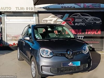Usado Renault Twingo 90 HP (66 kW) 2019 Cinza Citadino