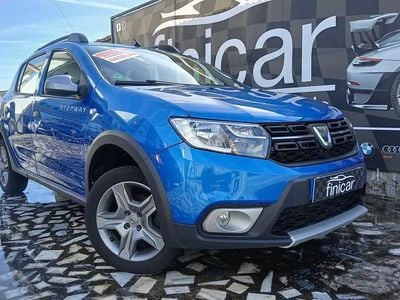 Usado Dacia Sandero Stepway 90 HP (66 kW) 2020 Azul