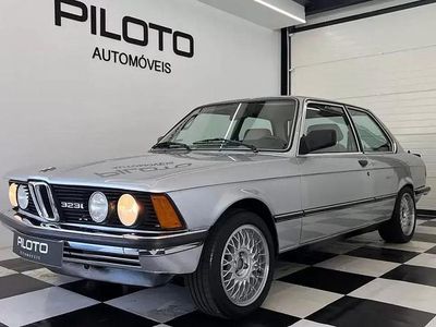 Cinzento Usado 1982 BMW 323 Coupé | € 29.990