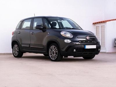 Usado Fiat 500L 95 HP (69 kW) 2019 Preto Monovolume