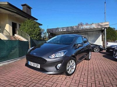 Cinzento Usado 2020 Ford Fiesta | € 11.990 (Bom preço)