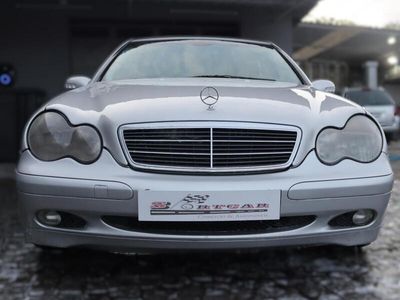 Mercedes C200