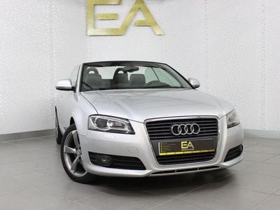 Usado Audi A3 105 HP (77 kW) 2010 Cinzento Cabrios