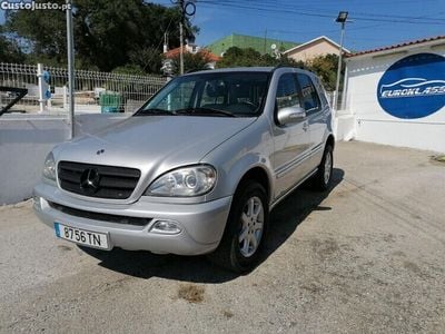 Usado Mercedes ML270 163 HP (119 kW) 2002 Cinza SUV