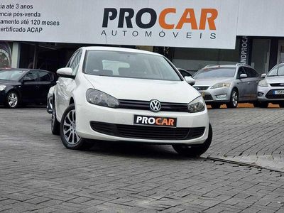 Usado VW Golf VI 105 HP (77 kW) 2010 Branco Citadino