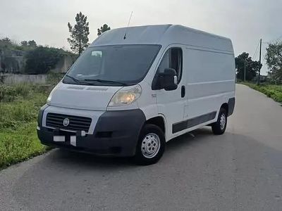 Usado Fiat Ducato 120 HP (88 kW) 2009 Branco Van