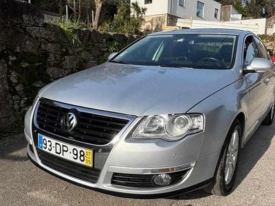 Usado VW Passat 140 HP (102 kW) 2007 Cinzento Sedan