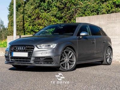 Usado Audi A3 Premium 300 HP (220 kW) 2014 Cinzento