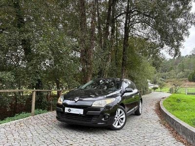 Cinzento Usado 2009 Renault Mégane III | € 5.750 (Preço elevado)