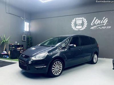 Usado Ford S-MAX Titanium 125 HP (91 kW) 2014 Cinza Monovolume