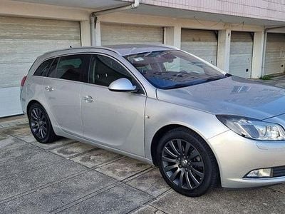 Usado Opel Insignia 130 HP (95 kW) 2009 Sedan
