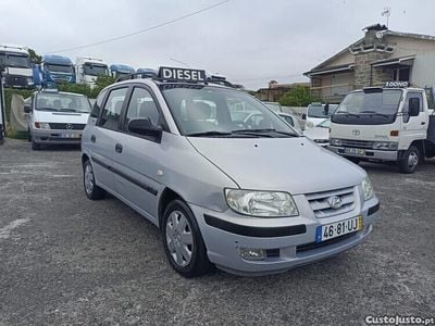 Usado Hyundai Matrix GLS 82 HP (60 kW) 2002 Cinza Monovolume