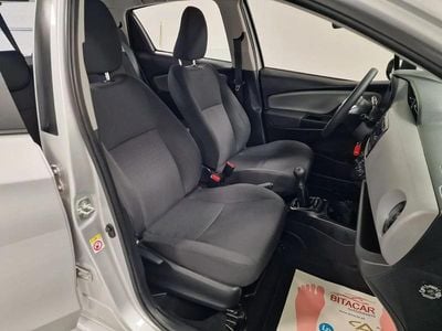 Cinzento Usado 2018 Toyota Yaris | € 13.950 (Preço justo)