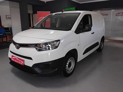 Branco Usado 2022 Toyota Proace City City Monovolume | € 16.950 (Preço justo)