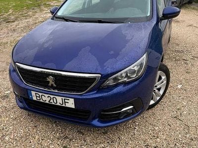 Usado Peugeot 308 SW Active 102 HP (75 kW) 2019 Carrinha