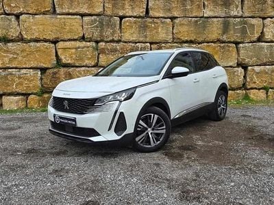 Usado Peugeot 3008 Allure 130 HP (95 kW) 2021 Branco SUV