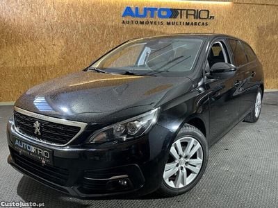 Usado Peugeot 308 Allure 130 HP (95 kW) 2018 Preto Sedan