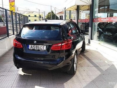 BMW 225