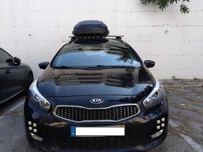Preto Usado 2017 Kia Ceed Citadino | € 9.200 (Bom preço)