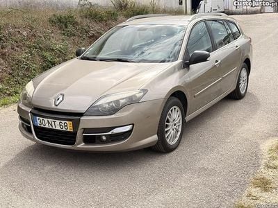 Usado Renault Laguna III 109 HP (80 kW) 2013 Cinza Carrinha