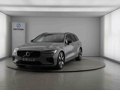 Cinza Usado 2024 Volvo V60 Plus Carrinha | € 46.300 (Caro)