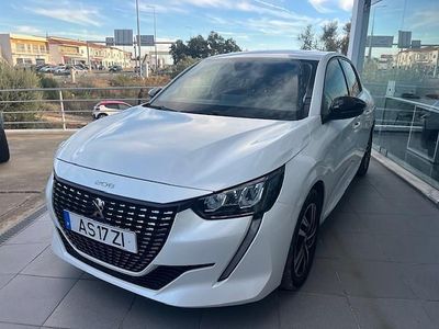 Branco Usado 2022 Peugeot 208 Citadino | € 16.900 (Preço elevado)