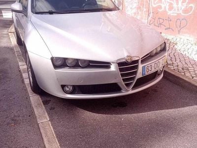 Usado Alfa Romeo 159 150 HP (110 kW) 2007 Cinzento Carrinha